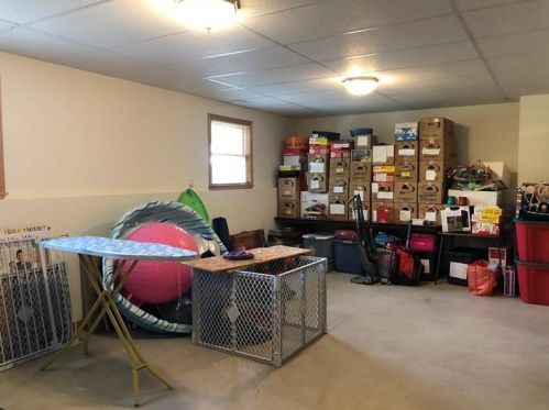 3333 Long Branch Dr, New Castle PA  16105-2929 exterior