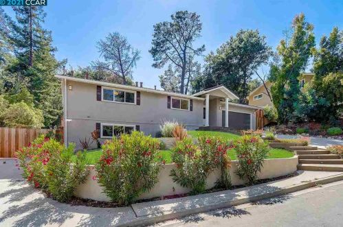 19887 Merribrook Dr, Saratoga, CA 95070-5445