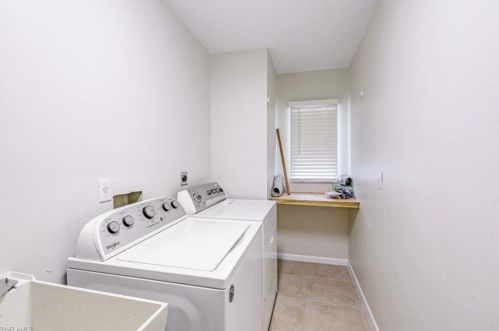 6581 Sable Ridge Ln, Naples FL  34109-0523 exterior