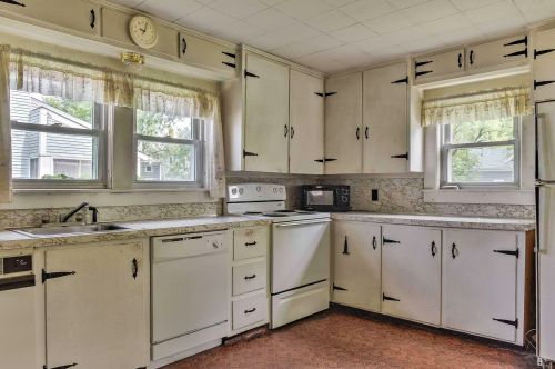 142 Marlboro St, Keene NH  03431-4157 exterior