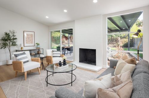 6623 Ballinger Ave, San Diego CA  92119-1822 exterior