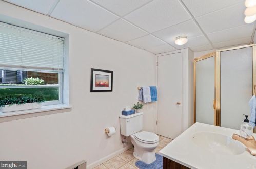 568 Countess Dr, Yardley PA 19067-4616 exterior