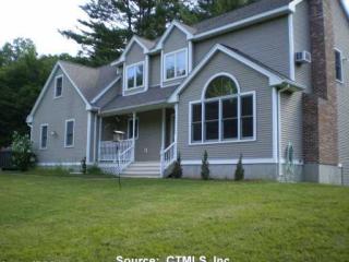 52 Jerry Daniels Rd, East Hampton CT  06447-1230 exterior