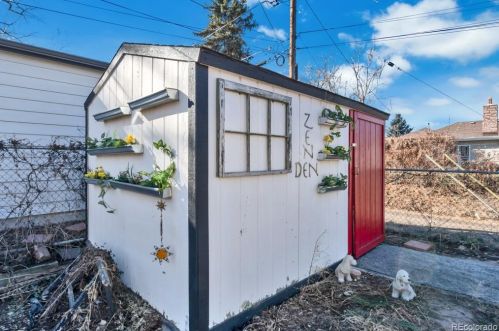 2709 Logan St, Englewood CO 80113-1632 exterior