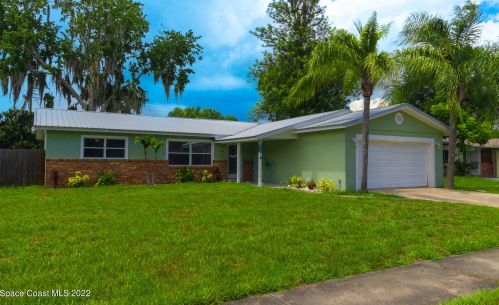 3420 Westwood Dr, Titusville, FL 32796-1656