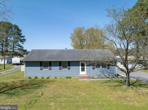 12079 Line Rd, Delmar, DE 19940-2425