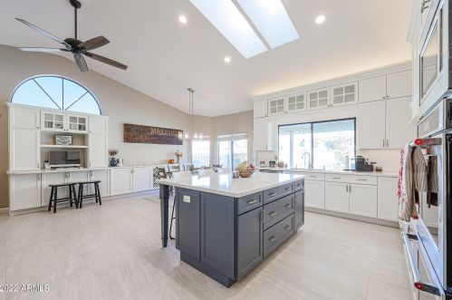 1712 Tulsa St, Chandler AZ  85225-8228 exterior