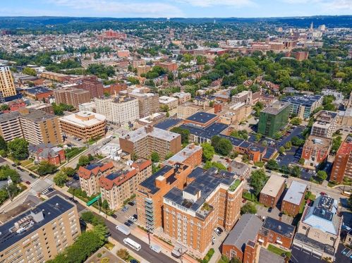 144 Dithridge St, Pittsburgh PA 15213-2659 exterior