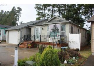 5 Pine Ln, Lakeside, OR 97449-8664