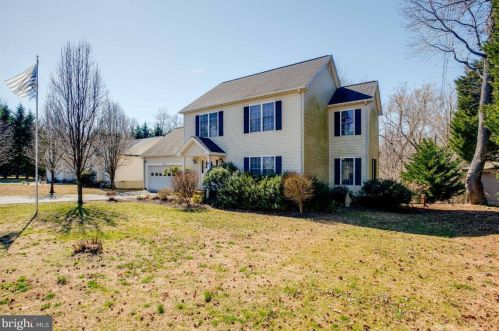 2908 Independence Dr, Montross, VA 22520-8844