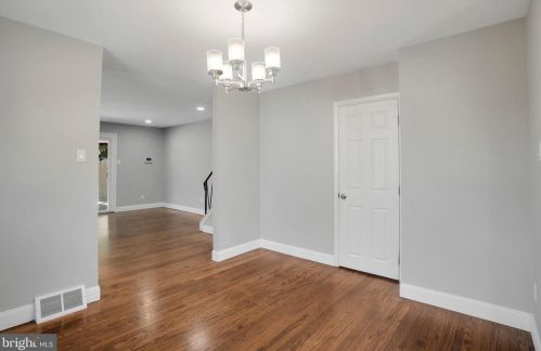 1730 Hills Dr, Norristown PA  19401-5702 exterior