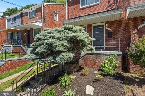 31 Underwood St, Washington, DC 20012-2115