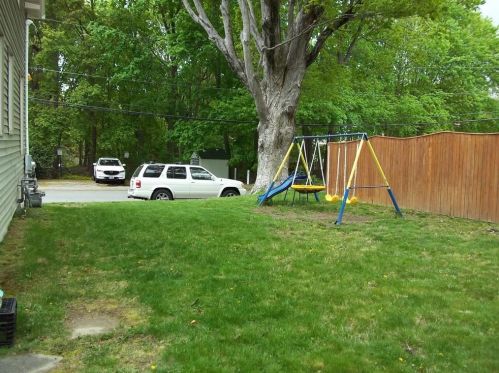 20 Mount Pleasant View Ave, Cumberland RI  02864-2300 exterior