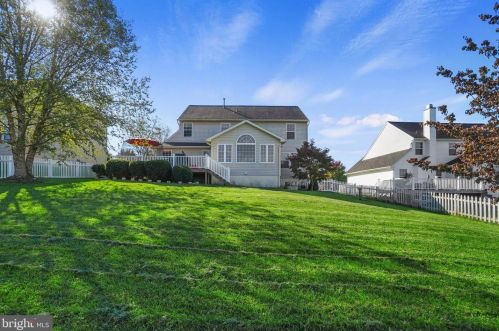 3509 Hardwood Ter, Spring Grove PA  17362-9104 exterior