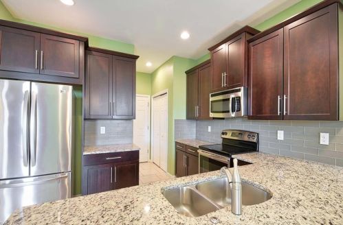 10868 Alvara Way, Bonita Springs, FL 34135-5386