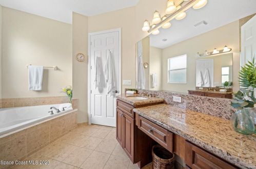 6196 Coverty Pl, Vero Beach FL  32966-6486 exterior