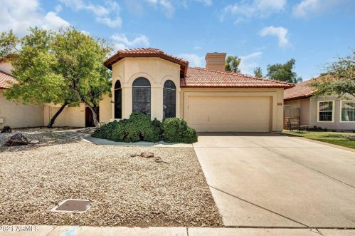 7017 Mcrae Way, Glendale, AZ 85308-5790