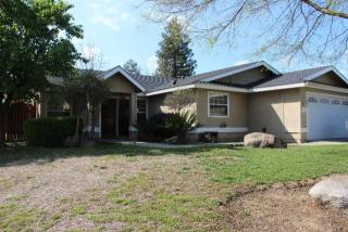 757 Rene Dr, London, CA 93618-3367