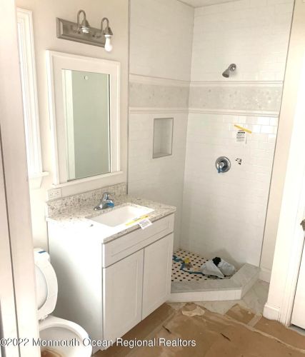 141 Vanard Dr, Bricktown NJ  08723-7428 exterior