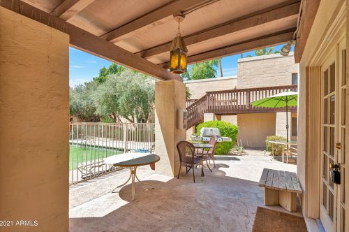 6236 16th St, Phoenix AZ  85016-1730 exterior