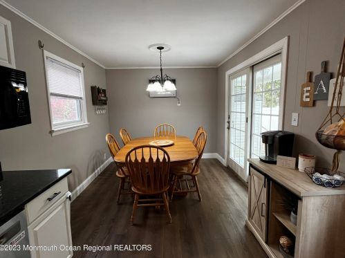 26 Racoon Dr, Hazlet NJ  07730-1418 exterior
