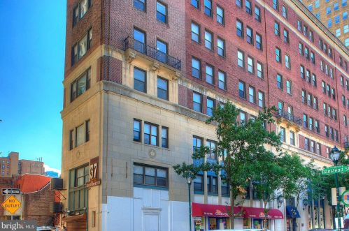 1939 Chestnut St, Philadelphia PA  19103-3504 exterior