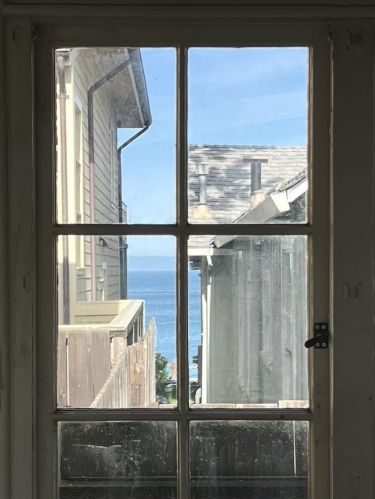 107 14th St, Del Monte Park CA  93950-2710 exterior