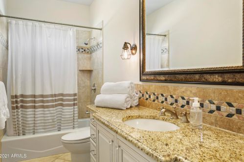 10461 Windrose Dr, Scottsdale AZ  85259-2423 exterior