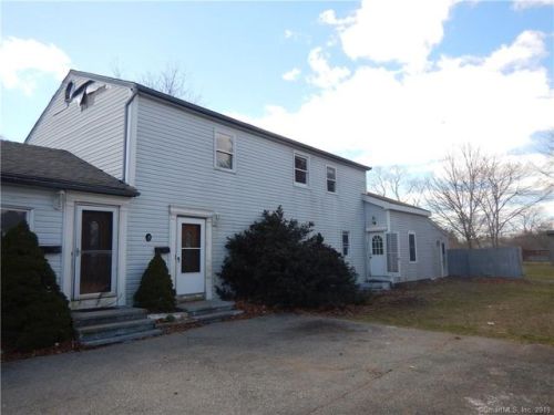 15 Lewiston Ct, Groton, CT 06340-4707