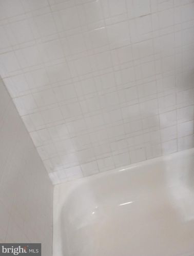 541 Billings Ave, West Deptford NJ  08066-1161 exterior