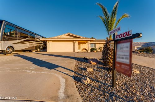 3886 Whaler Dr, Lake Havasu City AZ  86406-4302 exterior