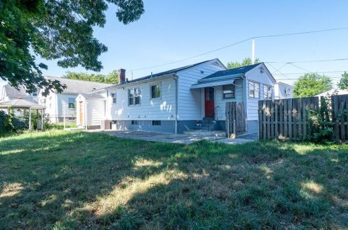 43 Crandall St, Providence RI 02908-1305 exterior