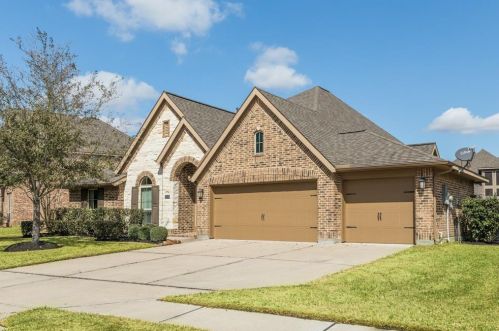 13713 Mooring Pointe Dr, Pearland, TX 77584-1855