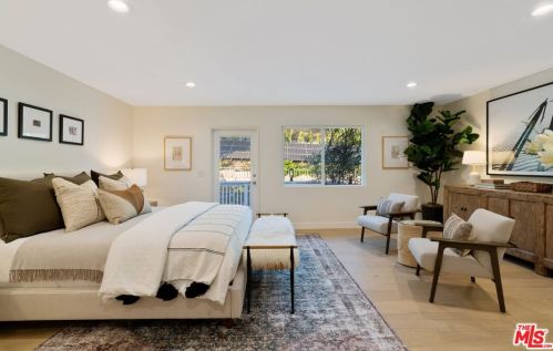 27041 Esward Dr, Calabasas CA  91301-2322 exterior