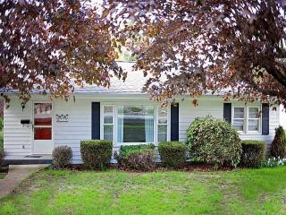 215 Church Ave, Indiana, PA 15701-2214