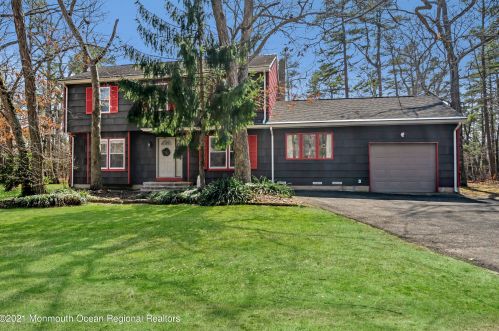 1068 Toms River Rd, Jackson Twp NJ  08527-5240 exterior