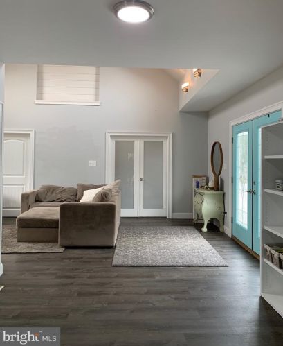 221 Monroeville Rd, Swedesboro NJ  08085-3450 exterior