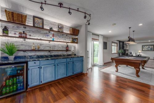 44 Bristol Ct, Hudson WI  54016-7773 exterior
