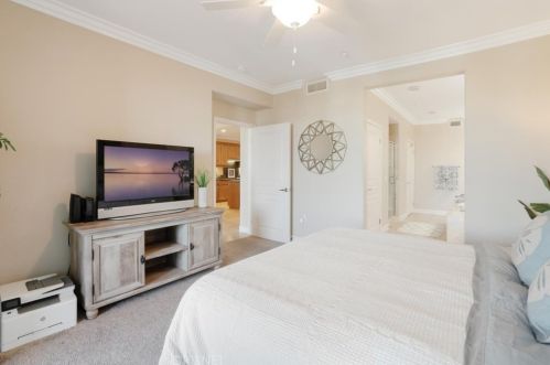 1545 Windshore Way, Oxnard CA  93035-1406 exterior