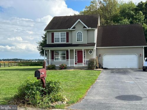 450 Shadywood Ln, Magnolia, DE 19962-2718