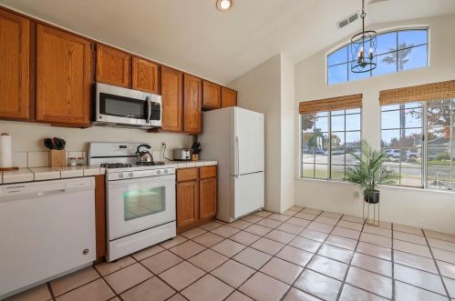 2707 Morrill Rd, Riverbank CA  95367-2823 exterior