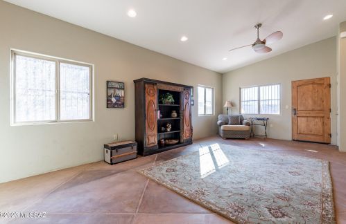 5961 Fairmount St, Tucson, AZ 85712-4338