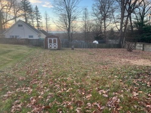 430 Shady Ln, New Castle PA  16105-1572 exterior