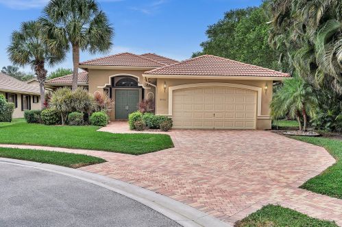 8052 Via Grande, Boynton Beach, FL 33437-7522