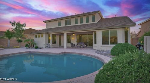 6843 Rachael Way, Gilbert, AZ 85298-4247