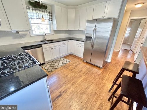 39 3rd St, Florence NJ  08518-2001 exterior