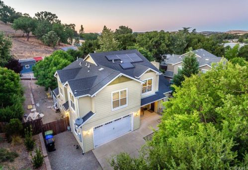370 Ag Hill Rd, Templeton, CA 93465-5014