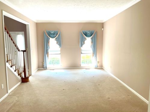 3320 Long Branch Dr, New Castle PA  16105-2926 exterior