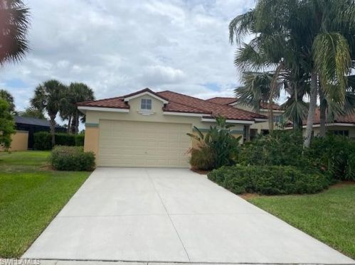 10320 Cape Roman Rd, Bonita Springs, FL 34135-1712