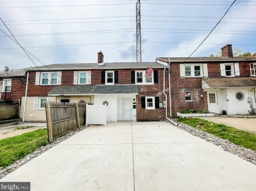 28 Bedford Dr, Wilmington, DE 19809-3302